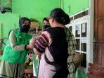 Taman-Zakat-berbagi-paket-dan-ajak-masyarakat-peduli-stunting-di-Jatim.jpg