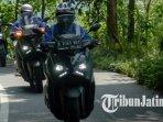 Tampilan-desain-lampu-depan-jenis-LED-yang-diusung-Yamaha-XMAX-Connected-yang-tampak-futuristik.jpg