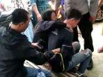 Tangkapan-layar-video-dua-remaja-diamankan-warga-setelah.jpg