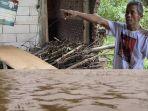 Tembok-rumah-Darmin-jebol-karena-banjir-bandang.jpg