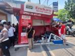 Tempat-pengisian-nitrogen-di-dalam-SPBU-Junok-ringsek-ditabrak-pengemudi-Mazda-CX-9.jpg