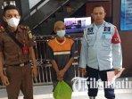 Tersangka-pencabulan-anak-kandung-saat-ditahan-di-Lapas-Kelas-I-Malang.jpg