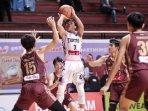 Tim-basket-putra-SMAN-13-Surabaya-Thirteen-akhirnya-mencatatkan-kemenangan-perdana-mereka.jpg