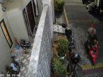 Video-aksi-curanmor-dengan-joki-seorang-wanita-di-Surabaya.jpg