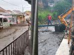 Video-amatir-saat-banjir-lumpur-dan-pasca-banjir-di-Dusun-Beru-Bumiaji-Batu.jpg