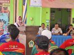 Wakil-Bupati-Gresik-sosialisasi-perangi-rokok-ilegal-tanpa-cukai-di-Balai-Desa-Sumput-Driyorejo.jpg