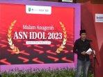Wakil-Bupati-Trenggalek-Syah-Muhammad-Natanegara-memberikan-arahan-kepada-peserta-ASN-Idol-2023.jpg
