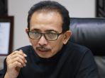Wakil-Ketua-DPRD-Kota-Surabaya-A-Hermas-Thony-saat-diwawancarai.jpg