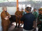 Wali-Kota-dan-Wakil-Wali-Kota-Batu-saat-meninjau-pengolahan-sampah.jpg
