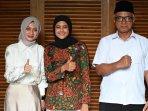Wali-Kota-dan-Wakil-Wali-Kota-Kediri-terpilih-Vinanda-Prameswati-gus-qowim-di-rumah.jpg