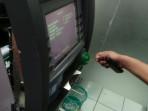 Warga-Sidoarjo-Panik-Saldo-ATM-Rp-135-Juta-Lenyap-Tapi-Uang-Tak-Keluar-PIN-Telanjur-Diintip-Orang.jpg