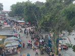 Wisatawan-ketika-mengunjungi-Telaga-Sarangan-Magetan.jpg