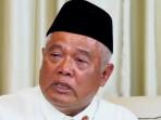 Yai-Mim-terpaksa-pindah-pindah-hotel.jpg