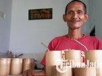 aktivis-lingkungan-senior-dari-Desa-Plosokandang-dirikan-Warung-Kopi-Taman-Puring-tulungagung.jpg