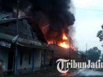 Bengkel Onderdil Truk di Blitar Ludes Terbakar, Warga Ketakutan Dengar Ledakan Berkali-kali