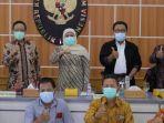 berita-jakarta-menkopolhukam-mahfud-md-didampingi-gubernur-jatim-khofifah.jpg