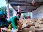 berita-pasuruan-yayasan-anisah-foundation-beri-bantuan-warga-pasuruan-sembako.jpg