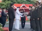berita-surabaya-gubernur-jawa-timur-berikan-motor-ke-polres-dan-kodim.jpg