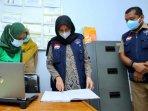 Keliling Puskesmas di Banyuwangi, Bupati Ipuk Minta Perkuat Tracing untuk Tekan Penyebaran Covid-19