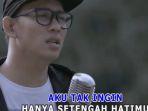 chord-gitar-dan-lirik-lagu-setengah-hatimu-dari-dadali.jpg