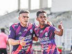 cristian-gonzales-merayakan-gol-untuk-rans-cilegon-fc.jpg