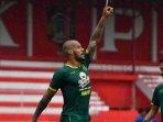 david-da-silva-di-laga-arema-fc-vs-persebaya-surabaya.jpg