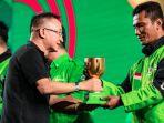 driver-gojek-asal-madiun-raih-penghargaan.jpg