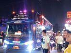 dua-bus-SMK-Lingga-Kencana-yang-selamat-dari-kecelakaan-maut-di-Ciater-Subang.jpg