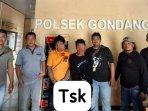 dua-warga-Surabaya-bonyok-usai-jadi-bulan-bulanan-warga-usaitepergok-mencuri-di-nganjuk.jpg