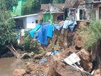 enam-rumah-warga-yang-terletak-di-jalan-muharto-gang-vb-rt-05-rw-06-kota-malang-ambrol.jpg