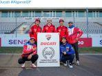 foto-perayaan-juara-konstuktor-ducati-pada-motogp-2021.jpg