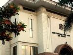 gedung-dprd-surabaya_20171218_085522.jpg