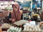 harga-telur-ayam-di-Pasar-Jember.jpg