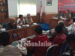 ilaturahmi-dengan-serikat-pekerja-dan-serikat-buruh-madiun-dan-polres-madiun.jpg