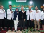jajaran-direksi-dan-dokter-Persada-Hospital.jpg