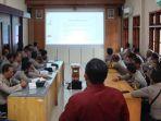 jajaran-polsek-se-kabupaten-lumajang-diajarkan-cara-memonitor-kejadian-kriminalitas.jpg