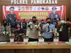 kapolres-pamekasan-akbp-rogib-triyanto-saat-menunjukkan-sejumlah.jpg