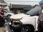 kecelakaan-beruntun-di-Kediri-mobil-wuling-tabrak-lima-motor-di-pare.jpg