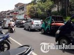 kemacetan-terjadi-di-sekitar-jalan-blauran-menuju-jalan-praban-surabaya_20171031_104014.jpg