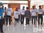 ketua-mui-lamongan-kh-abdul-aziz-choiri-semprot-masjid-agung.jpg
