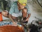 kisah-penjual-gula-aren-sekolahkan-anak-hingga-jadi-PPPK.jpg
