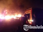 kota-pasuruan-pasar-bukir-terbakar_20170913_011512.jpg
