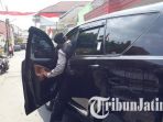 kpk-geledah-rumah-dprd-kota-malang_20180830_133923.jpg