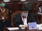 kpu-surabaya-bawaslu-surabaya-hadiri-sidang-perkara-perselisihan-hasil-pilkada-mahkamah-konstitusi.jpg
