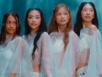 lirik-lagu-Shoot-yang-viral-dinyanyikan-girl-group-Indonesia-jebolan-88rising-No-Na.jpg