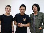 lirik-lagu-romantis-penantian-armada-band.jpg