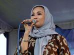 lucy-kurniasari-bicara-demokrat-buka-penjaringan-pilwali-surabaya.jpg