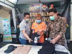 maling-baju-saat-berada-di-mapolsek-gayungan-surabaya-senin-2762022.jpg