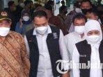 menko-PMK-Muhadjir-Effendy-menjenguk-korban-ambrolnya-seluncuran-kolam-renang-di-Kenpark-Surabaya.jpg