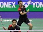 mohammad-ahsanhendra-setiawan-saat-berlaga-pada-babak-semifinal-hong-kong-open-2019.jpg